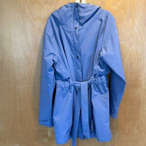 Columbia Omni-Tech Women's Rain Jacket XL NWT